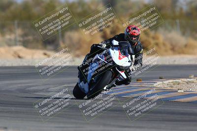 media/Jan-14-2024-SoCal Trackdays (Sun) [[2e55ec21a6]]/Turn 2 (1025am)/